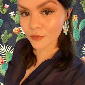 Meet your Posher, Gladys